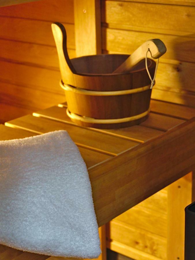 Holmi Maja Villa Hapsal Exteriör bild