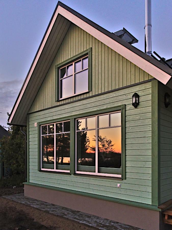 Holmi Maja Villa Hapsal Exteriör bild